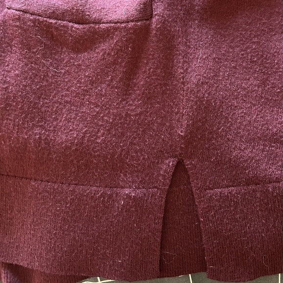 GAP Black Cherry Extra Fine Merino Wool Longline Cardigan Women’s Size Small - Picture 7 of 8